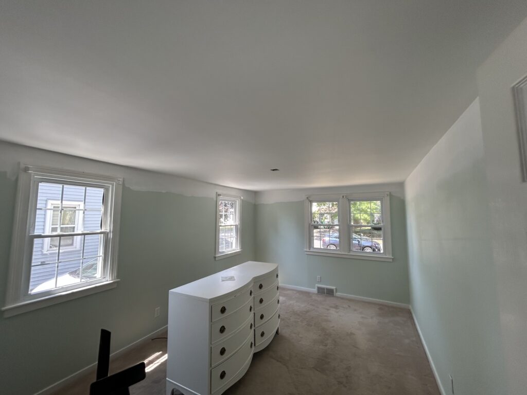 Finishing a New Drywall Ceiling in Tonawanda