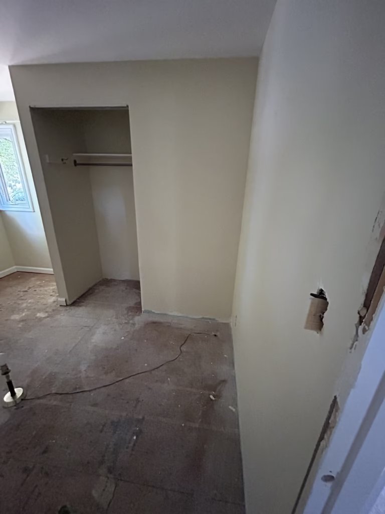 Drywall Restoration and Painting in Green Acres, Tonawanda, NY 22 Wall repaired and painted in Tonawanda NY