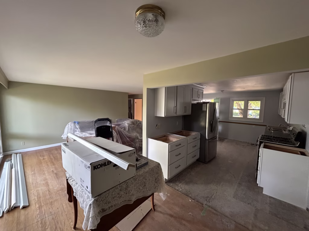 Drywall Restoration and Painting in Green Acres, Tonawanda, NY 15 Dining room painting in Tonawanda NY