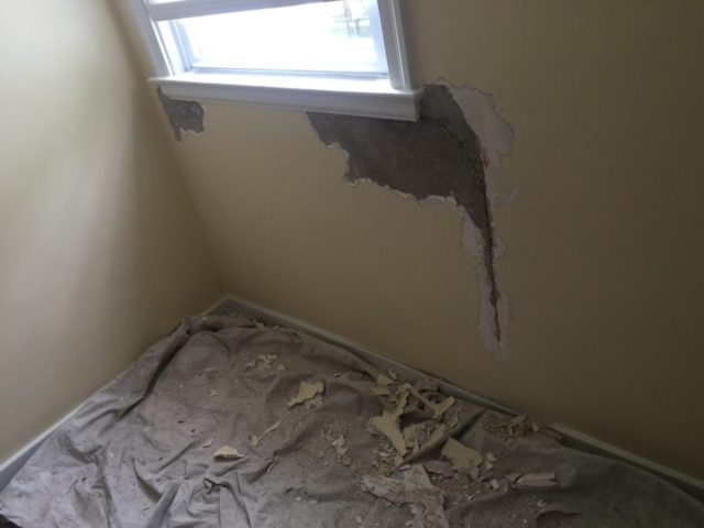 Water damage plaster wall - Snyder NY