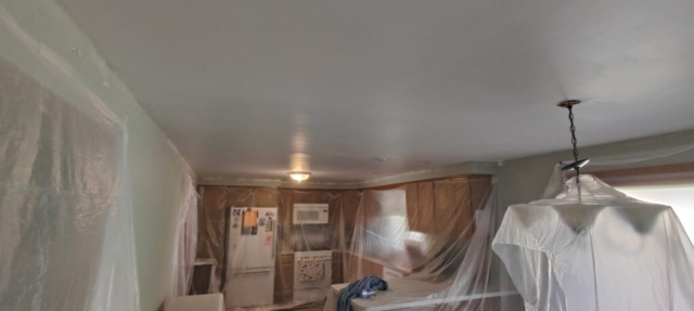 Priming kitchen ceiling