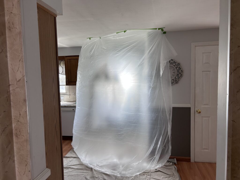 Dust containment in Williamsville NY 14221